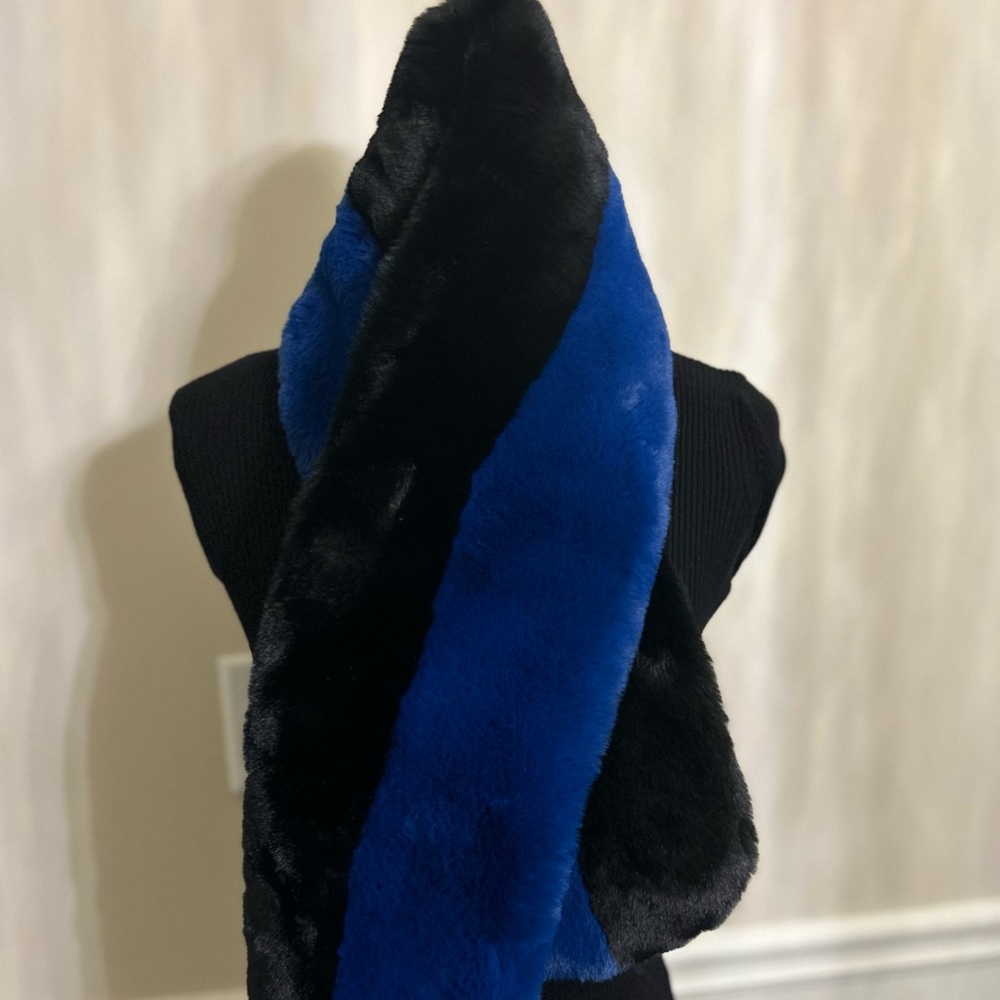 NEW ECHO FAUX FUR SCARF